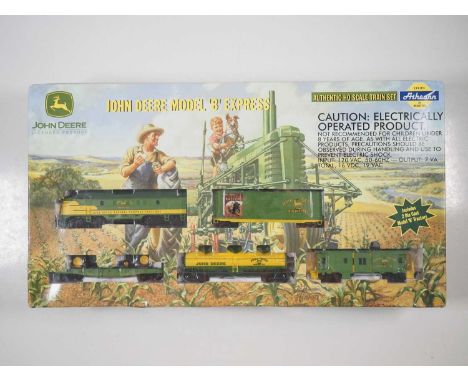 An ATHEARN John Deere HO gauge 'Model B Express' train set comprising F7A Locomotive with dual flywheels, 40' grain car, 40' 