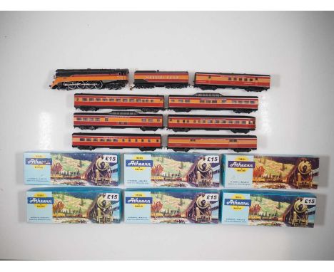 A group of American outline HO gauge locomotive and rolling stock by BACHMANN and ATHEARN in Southern Pacific 'Daylight' live