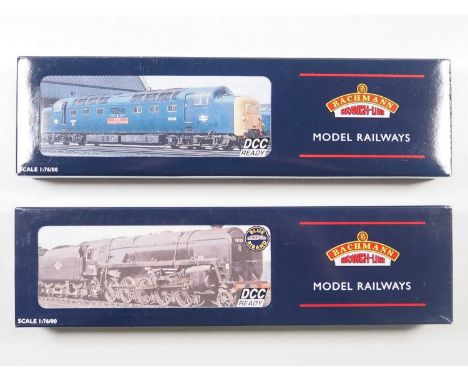A pair of BACHMANN OO gauge locomotives comprising 32-529 class 55 Deltic diesel locomotive 'The Durham Light Infantry' in BR