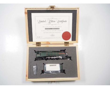 A BACHMANN OO gauge class A4 steam locomotive in BR green 'Dwight D. Eisenhower', limited edition of 500, complete with plate