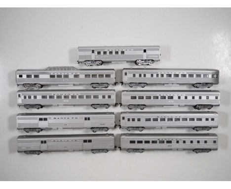A rake of American outline HO gauge Budd passenger cars by MODEL POWER or ATHEARN in Santa Fe livery - VG unboxed (9)