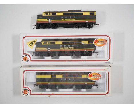 A group of American outline HO gauge boxed and unboxed FT-A and B diesel locomotives by BACHMANN in Seaboard livery - G/VG in