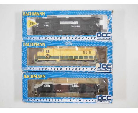 A group of American outline HO gauge boxed diesel locomotives by BACHMANN in various liveries, all state DCC fitted - G/VG in