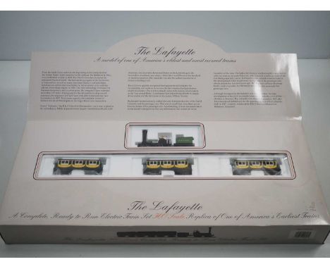 A BACHMANN 00628 HO gauge 'The Lafayette' train set, comprising of a 4-2-0 locomotive and 3 coaches - VG in F/G box