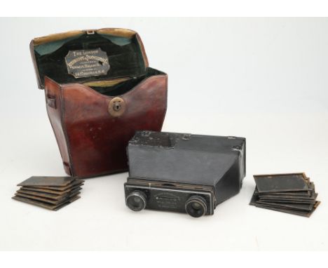 The London Stereoscopic Co. Binocular Camera,Photo-Jumelle, J. Carpentier, Paris, black, body F-G, signs of heavy use, shutte