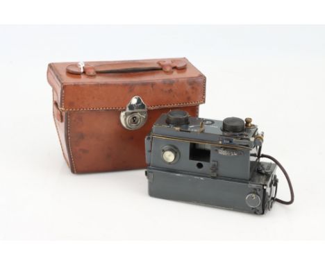 A Jules Richard Verascope Stereo Camera,with E. Krauss-Paris Tessar f/4.5 55mm lenses, body, G, shutter working, lenses, G, s