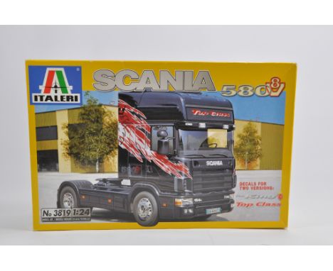 Italeri 1/24 Scale Plastic Truck Kit. Scania 580V8. Complete. Ex Shop Condition.