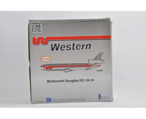 Inflight 1/200 scale Diecast Model Aircraft of theMcDonnell Douglas DC10. NM to M in Box.