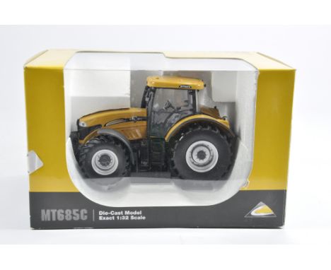 Universal Hobbies 1/32 Challenger MT685C Tractor. M in Box.