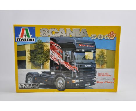 Italeri 1/24 Scale Plastic Truck Kit. Scania 580V8. Complete. Ex Shop Condition.