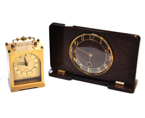 An oak cased Smiths eight day mantel clock, the dial set with gilt Arabic numerals and a modern London Clock Company quartz b