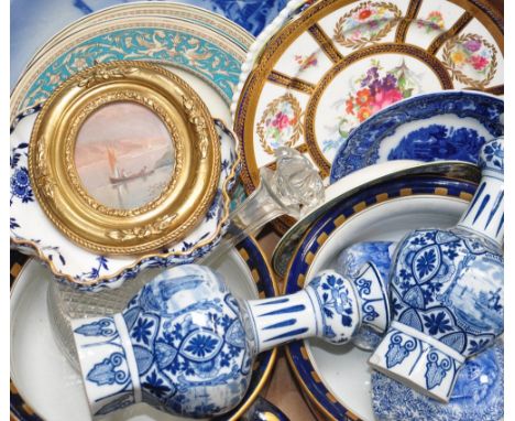 A quantity of decorative ceramics including a pair of Losol ware chamber pots, decorated plates, a pair of 20th century Delt 