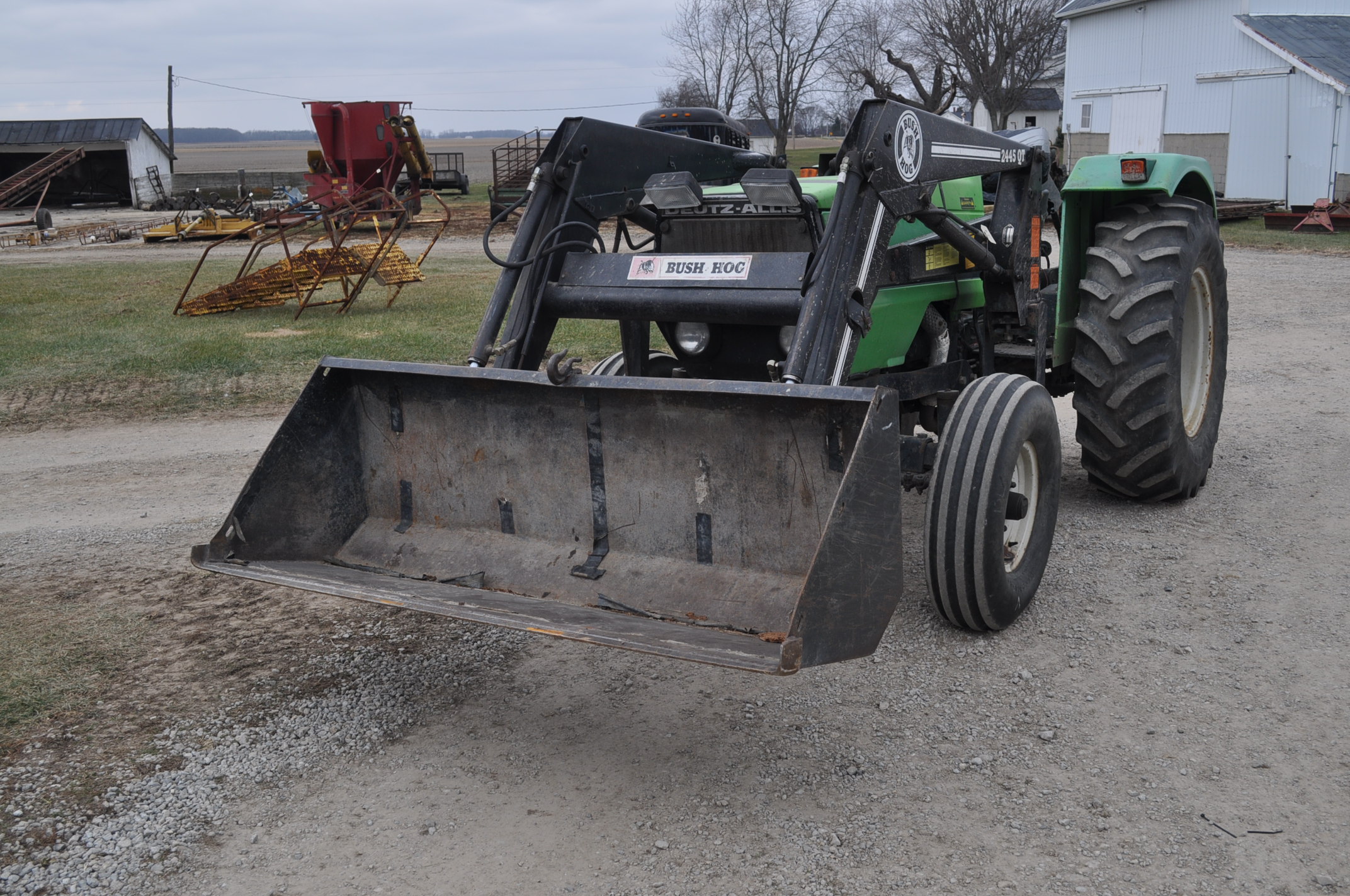 Deutz Allis 6240 tractor, 1986, 16.928 tires, with Brush Hog 2445 quick attach loader, 540 PTO,