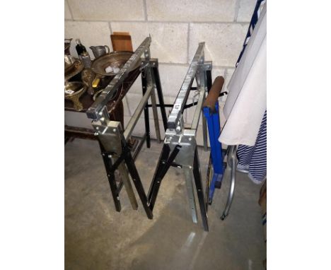 2 quality adjustable trestles and a Record fold roller