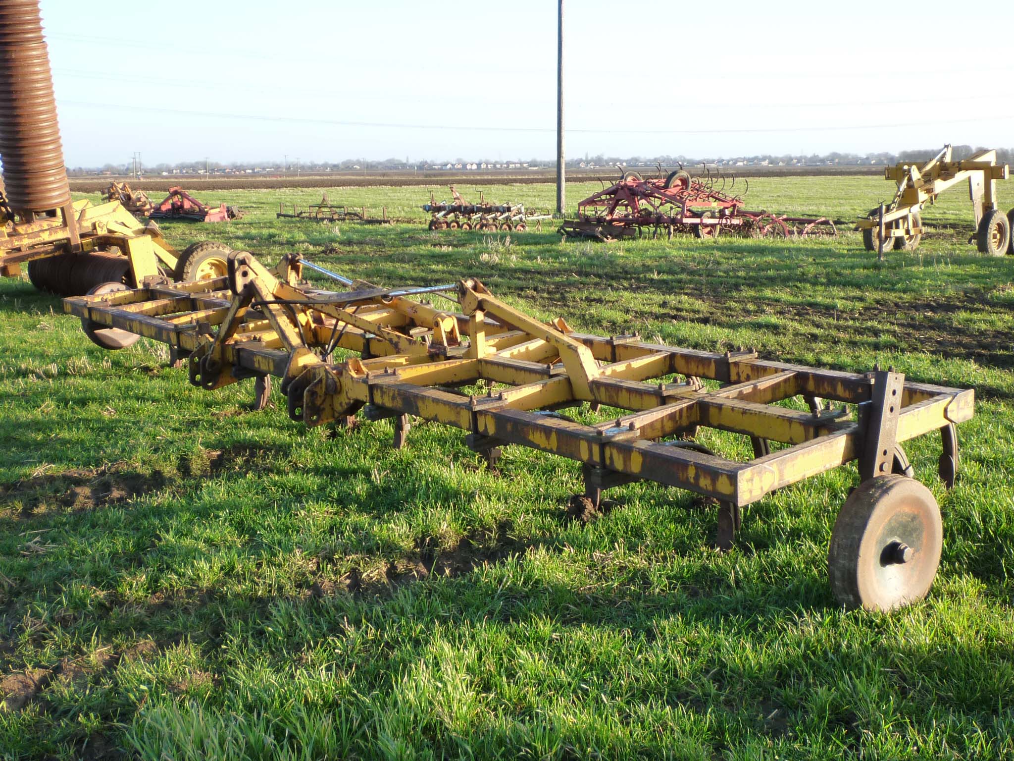 Bomford 6m hydraulicfolding cultivator drag