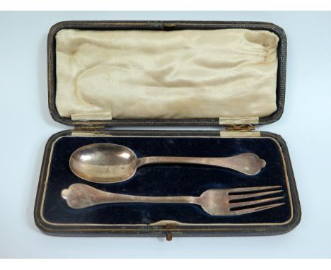 A George V Cased Chriteninf Spoon and Fork engraved Margaret, Sheffield 1924, John Round &amp; Sons Ltd., 69g 