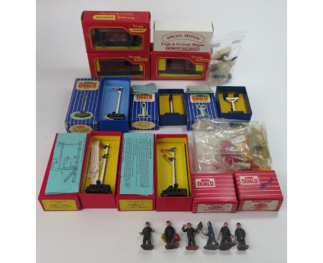 A Selection of Hornby Dublo / Hornby Tri-ang Accessories and Rolling stock including 5066 Single Arm Signal Distant, 5070 Dou