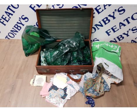 FABRIC REMNANTS SOME BY LIBERTY PATCH WORK QUILT SECTIONS LIBERTY PRE CUT PAPERS ETC IN VINTAGE LEATHER SUITCASE
