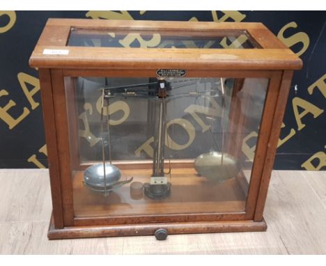 SET OF APOTHECARY SCALES BY W.J.GEORGE, HOUSED IN A FANTASTIC WOODEN AND GLASS DISPLAY BOX