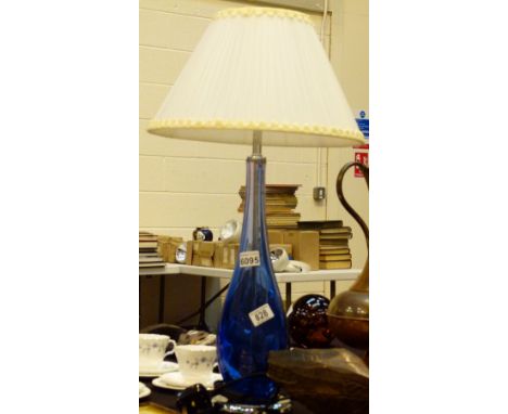 RETRO TABLE LAMP. Retro 1970s glass table lamp