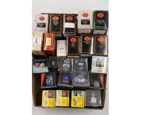 Diecast model vehicles to include nine EFE Exclusive First Editions, three Vanguard, six Corgi Original Omnibus etc., each bo