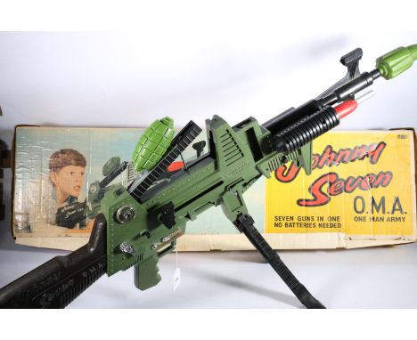 Deluxe Topper Ltd 6025 Johnny Seven OMA One Man Army 'seven guns in one' battery operated toy gun, boxed with instructions.&n