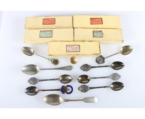 9ct gold Durban Golf Club button 4.1g and five silver golfing spoons in Randles Bro and Hudson boxes 70g, a silver QERVB Rifl
