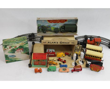 Vintage diecast Mobile Artillery Unit boxed, a English made Brimtoy?&nbsp; 0-4-0 clockwork tinplate tender locomotive 6161 BR