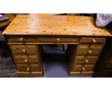 PINE FLAT TOP DESK
