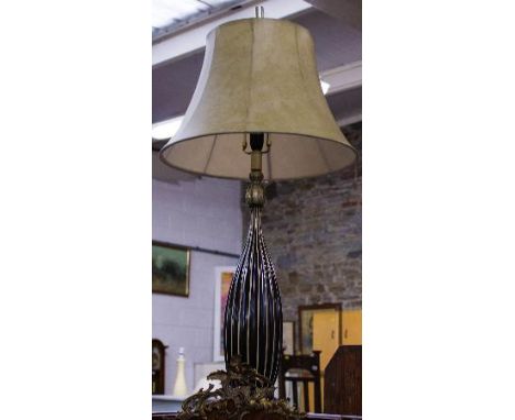 TALL CREAM/BLACK TABLE LAMP + SHADE