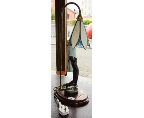 GOLFER TABLE LAMP