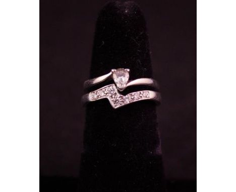 PLATINUM PEAR TWIST .25CT DIAMOND RING W/ MATCHING PLATINUM WEDDING BAND WITH DIAMOND INSET