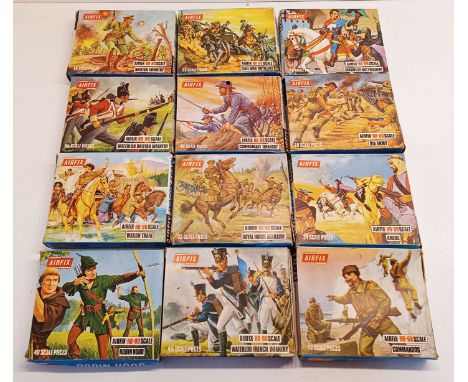 12 VINTAGE BOXES OF AIRFIX HO-OO SOLDIERS (CONTENTS UNCHECKED)