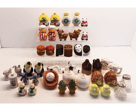 A COLLECTION OF SALT &amp; PEPPER POTS