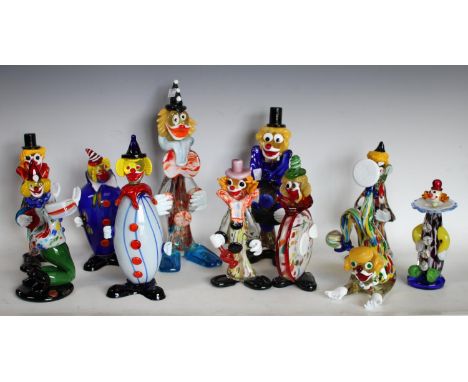 A quantity of Murano glass clowns 