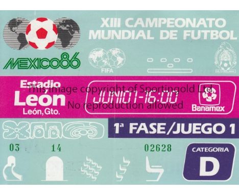 WORLD CUP 1986     Original ticket for France v Canada at Estadio Leon, 1st phase / Match 1, 1st June. Very slightly creased.