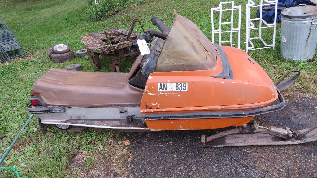 1974 to 1978? Chaparral SSX snowmobile, sn D82775, liquid cooler 432cc