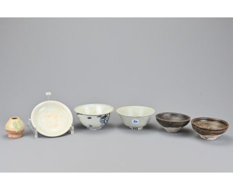 A group of Chinese ceramic items to include a Ming dynasty blue and white porcelain bowl, another blue and white bowl with Ch