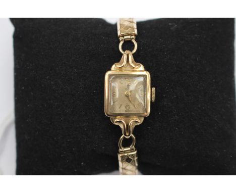 A Tudor ladies' bracelet watch, manual movement, having square dial with raised gilt Arabic numeral and baton hour markers, m