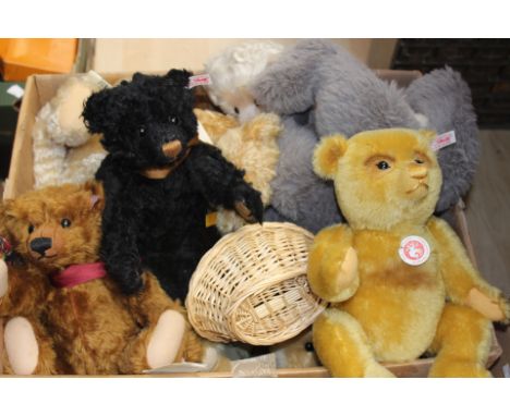 One box of assorted bears, mainly consisting of Steiff, various quantity