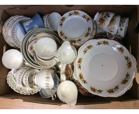 Evesham Royal Worcester bowls, two Queen Anne tea services; Wedgwood and Copeland Spode, together with R.C Derby white wares 