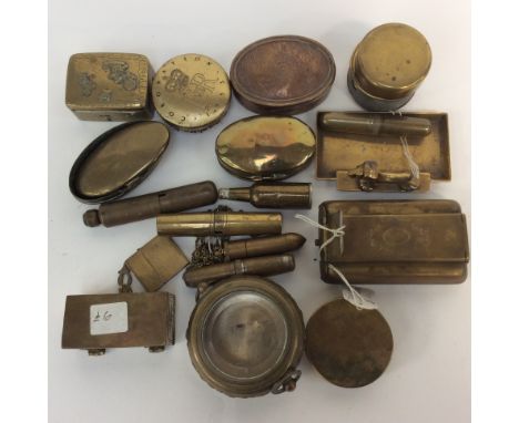 Snuff boxes corkscrews, early cigarette lighter, stud box Art Deco and memorabilia etc 