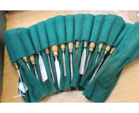 Late Victorian/Edwardian S.J Addis Palmtree, Herring Brother's etc, lathe tools with green handles and metal blades in green 