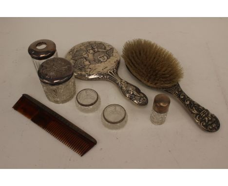 A married set of silver backed mirror brush and silver topped jards (8) Birmingham 1915, hair jar and cover Chester 1856, per