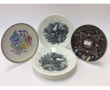 Port Merrion Magic City plate. Poole pottery plate, five Wedgewood Freedom of Hunger plates (7)