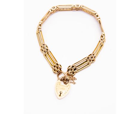 A 9ct gold gate link bracelet, with padlock clasp, 16gms