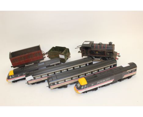 Hornby type 40 engine, one carriage and one smaller Great Western carriage, all a/f and unboxed and two modern Hornby Interci