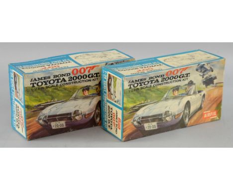 James Bond - 1960's Airfix James Bond 007 Toyota 2000 G.T. 1:24 scale kit from the film You Only Live Twice, unassembled in o