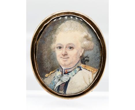 Miniatur-Brosche, um 1800.585/- Roségold (Säure geprüft). Rückseitig silberne Abdeckplatte. Hochoval. Temperamalerei auf Bein