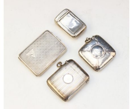 An Edwardian silver vesta case by Murrle Bennet &amp; Co, Birmingham 1904, of rounded rectangular form with planished finish 